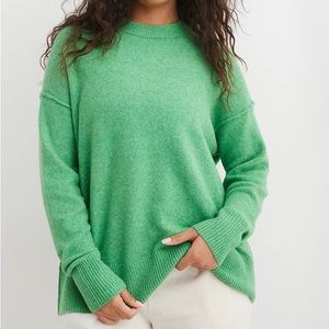 Aerie Unreal Sweater Long Sleeve in Green Women's Size XL